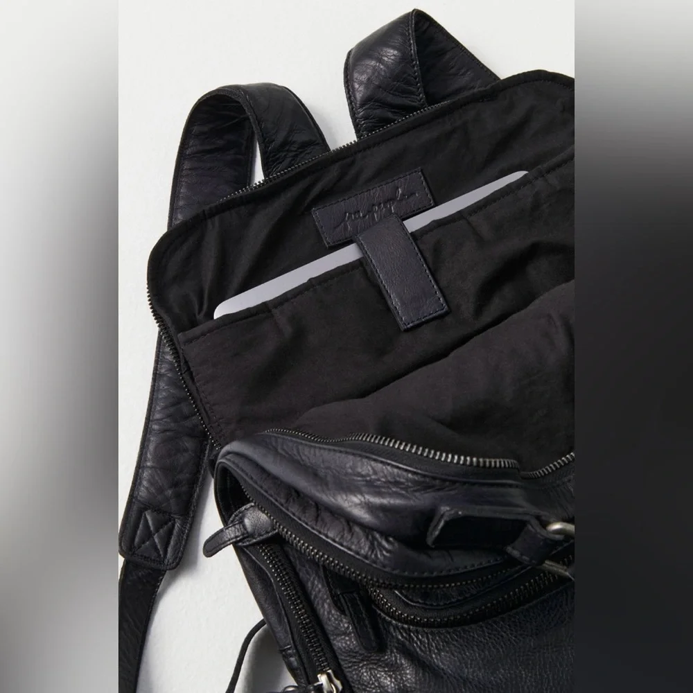 ▪️NWT Free People East End Leather Backpack in Black